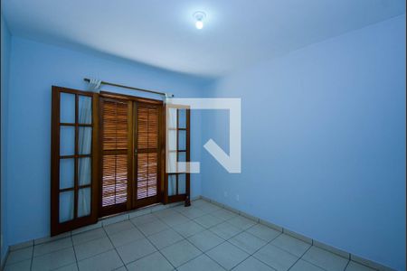 Casa à venda com 165m², 3 quartos e 2 vagas Casa à venda com 165m², 3 quartos e 2 vagasQuarto 3 - Suíte