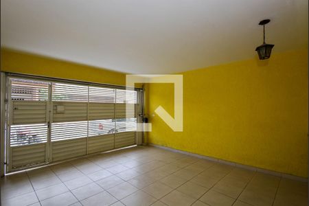 Casa à venda com 165m², 3 quartos e 2 vagas Casa à venda com 165m², 3 quartos e 2 vagasGaragem
