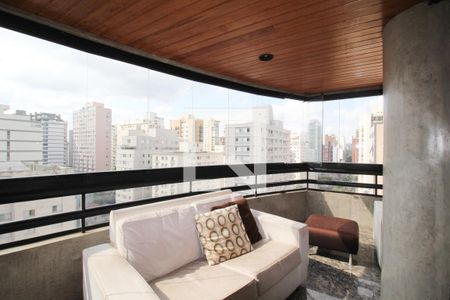 Varanda de apartamento à venda com 4 quartos, 220m² em Vila Uberabinha, São Paulo