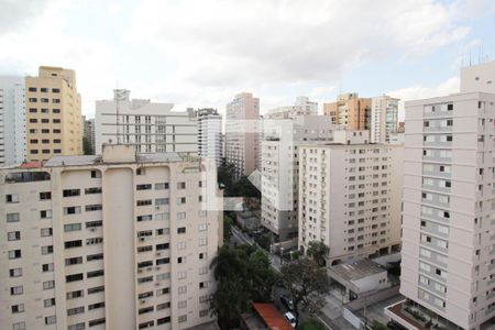 Vista de apartamento à venda com 4 quartos, 220m² em Vila Uberabinha, São Paulo