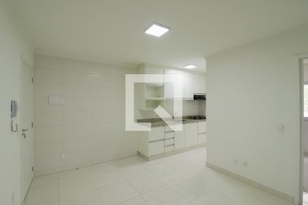 Apartamento para alugar com 40m², 2 quartos e 1 vagaSala/Cozinha/Área de Serviço