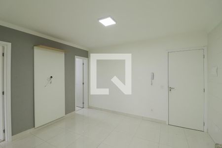 Apartamento para alugar com 40m², 2 quartos e 1 vagaSala/Cozinha/Área de Serviço