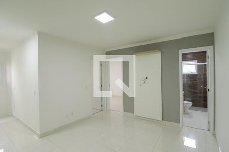 Apartamento para alugar com 40m², 2 quartos e 1 vagaSala/Cozinha/Área de Serviço