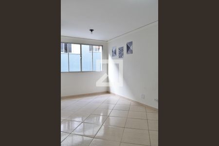 Sala de apartamento para alugar com 2 quartos, 45m² em Capão Raso, Curitiba