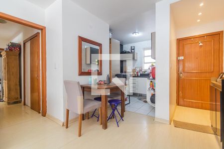 Sala de apartamento à venda com 3 quartos, 84m² em Menino Deus, Porto Alegre