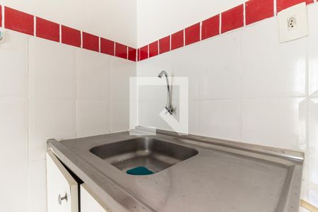 Cozinha de apartamento à venda com 1 quarto, 32m² em Vila Buarque, São Paulo