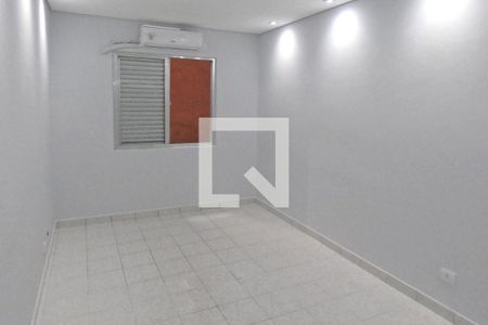 Sala/Quarto de kitnet/studio para alugar com 1 quarto, 28m² em Itararé, Santos