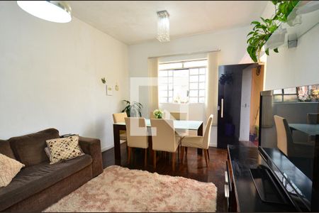 Sala de casa à venda com 3 quartos, 450m² em Nova Vista, Belo Horizonte