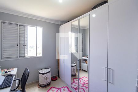 Quarto 1 de apartamento para alugar com 2 quartos, 55m² em Bandeiras, Osasco