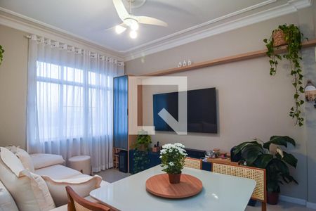 Sala de apartamento à venda com 2 quartos, 70m² em Icaraí, Niterói