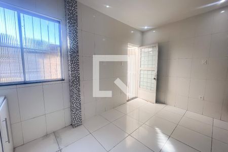 Cozinha de casa para alugar com 2 quartos, 100m² em Centro, Duque de Caxias