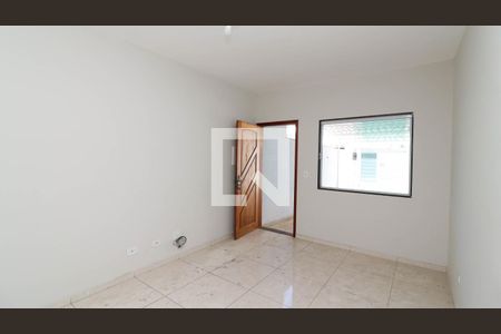 Casa à venda com 90m², 2 quartos e 2 vagasSala