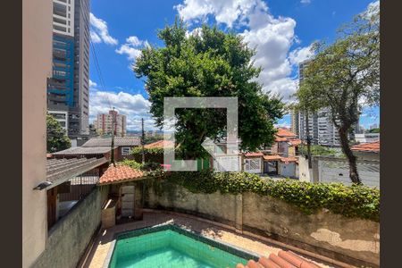 Vista da Sala de casa à venda com 3 quartos, 180m² em Vila São Vicente, São Paulo