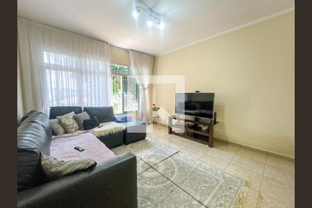 Sala de casa à venda com 3 quartos, 180m² em Vila São Vicente, São Paulo