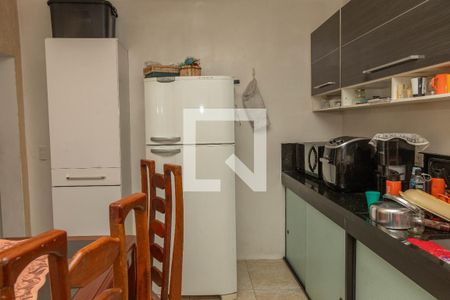 Casa à venda com 193m², 3 quartos e 1 vaga Casa à venda com 193m², 3 quartos e 1 vagaCozinha