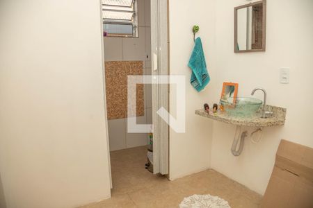Casa à venda com 193m², 3 quartos e 1 vaga Casa à venda com 193m², 3 quartos e 1 vagaBanheiro 1