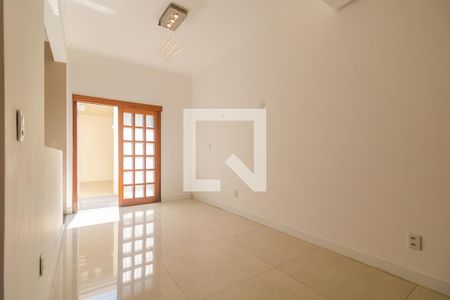 Sala de Jantar de casa à venda com 4 quartos, 200m² em Ipanema, Porto Alegre