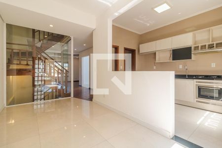 Sala de Jantar de casa à venda com 4 quartos, 200m² em Ipanema, Porto Alegre