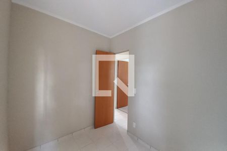 Quarto 2 de apartamento para alugar com 2 quartos, 48m² em Parque São Jorge, Campinas