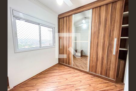 Suíte de apartamento à venda com 2 quartos, 75m² em Parque Alves de Lima, São Paulo