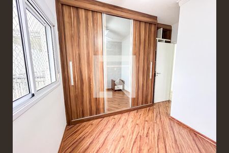 Suíte de apartamento à venda com 2 quartos, 75m² em Parque Alves de Lima, São Paulo