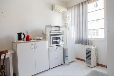 Sala de kitnet/studio à venda com 1 quarto, 20m² em Centro Histórico, Porto Alegre