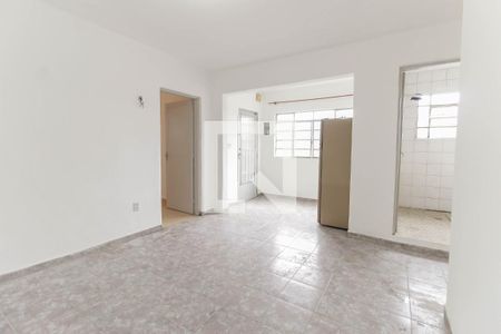 Sala de casa para alugar com 2 quartos, 60m² em Itaquera, São Paulo