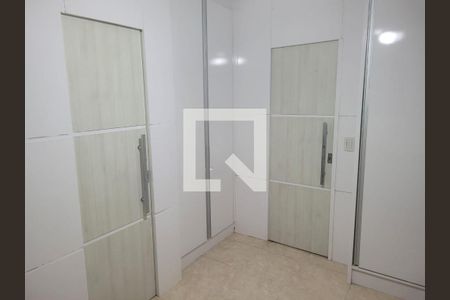 Casa à venda com 2 quartos, 68m² em Parada XV de Novembro, São Paulo