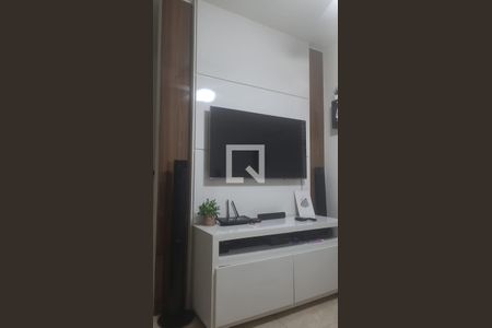 Casa à venda com 2 quartos, 68m² em Parada XV de Novembro, São Paulo