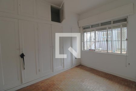 Quarto 1 de casa para alugar com 3 quartos, 350m² em Planalto Paulista, São Paulo