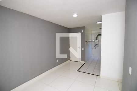 Sala de apartamento à venda com 2 quartos, 45m² em Recreio dos Bandeirantes, Rio de Janeiro