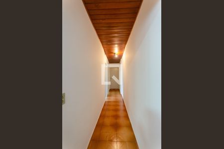 Corredor de casa à venda com 3 quartos, 149m² em Vila Portuguesa, São Paulo