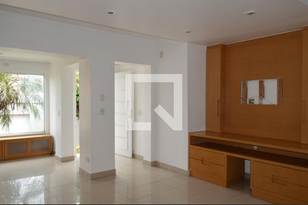 Sala de casa à venda com 4 quartos, 209m² em Jardim da Gloria, São Paulo