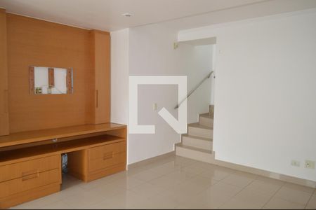 Sala de casa à venda com 4 quartos, 209m² em Jardim da Gloria, São Paulo