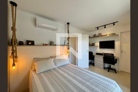 Suíte 1 de casa de condomínio à venda com 3 quartos, 220m² em Recreio dos Bandeirantes, Rio de Janeiro