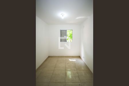 Quarto 1 de apartamento para alugar com 2 quartos, 54m² em Vila Moraes, São Paulo