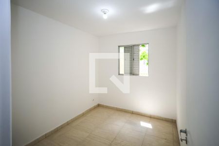 Quarto 2 de apartamento para alugar com 2 quartos, 54m² em Vila Moraes, São Paulo