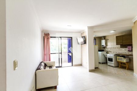 Sala de apartamento para alugar com 1 quarto, 48m² em Cabral, Curitiba