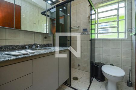 Banheiro de casa à venda com 2 quartos, 180m² em Jardim Ipanema (zona Sul), São Paulo