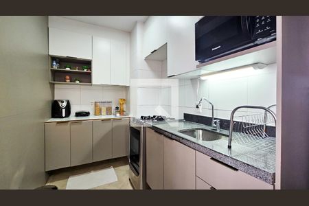 Cozinha de apartamento à venda com 1 quarto, 34m² em Jurubatuba, São Paulo