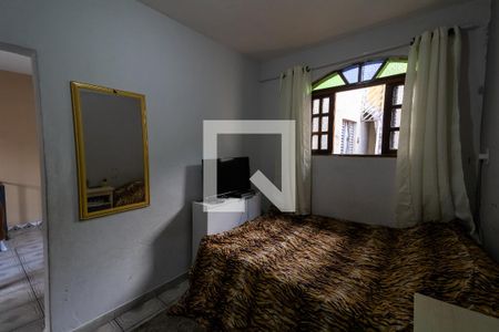 Quarto 1 de casa à venda com 4 quartos, 200m² em Jardim Dona Sinhá, São Paulo