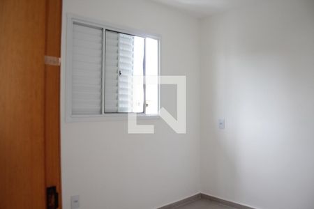 Quarto 1 de apartamento para alugar com 2 quartos, 39m² em Vila Bertioga, São Paulo