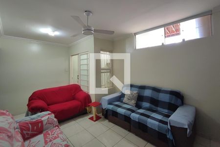 Sala de casa à venda com 4 quartos, 200m² em Parque Residencial Vila União, Campinas