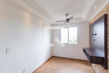 Sala de apartamento para alugar com 2 quartos, 44m² em Vila da Oportunidade, Carapicuíba