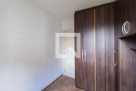 Quarto 2 de apartamento para alugar com 2 quartos, 44m² em Vila da Oportunidade, Carapicuíba