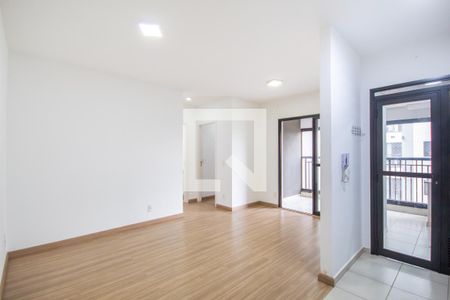 Apartamento para alugar com 62m², 2 quartos e 1 vagaSala