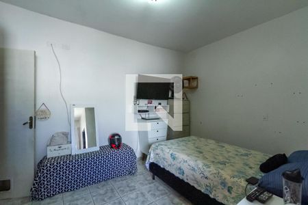 Casa à venda com 213m², 6 quartos e 2 vagas Casa à venda com 213m², 6 quartos e 2 vagasSuíte 5