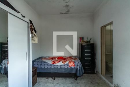 Casa à venda com 213m², 6 quartos e 2 vagas Casa à venda com 213m², 6 quartos e 2 vagasSuíte 2