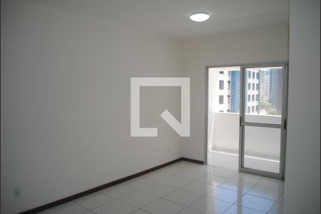 Apartamento para alugar com 3 quartos, 100m² em Stiep, Salvador