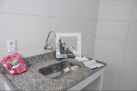 Cozinha de apartamento à venda com 2 quartos, 48m² em Pilares, Rio de Janeiro